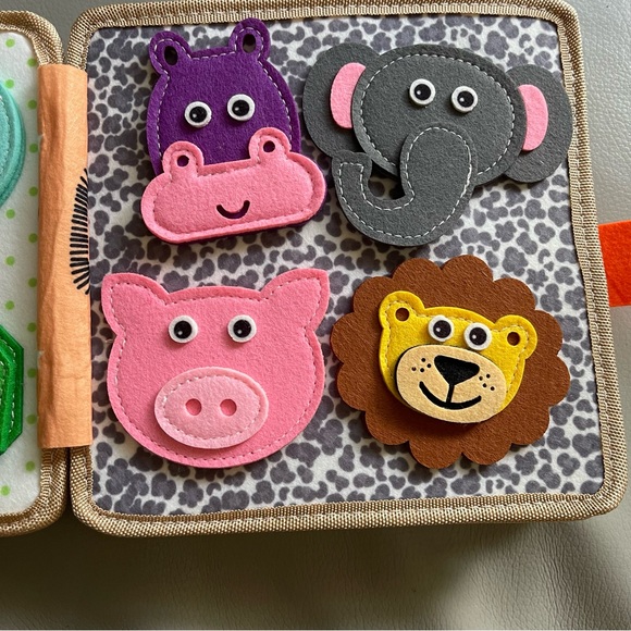 Personalized Giraffe Felt Activity Book for Kids - Picture 8 of 14